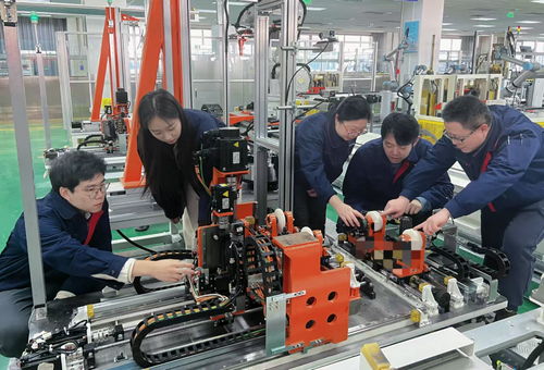 這個(gè)班組,有股把冷板凳坐熱的勁兒